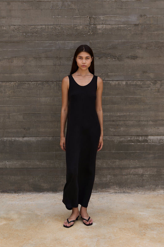 Flip Tank Dress Black - full body, concrete wall